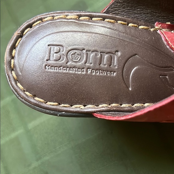 Women's Born Red Leather Sandals - Picture 3 of 9